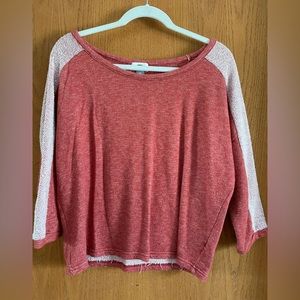 Comfy, light weight top.